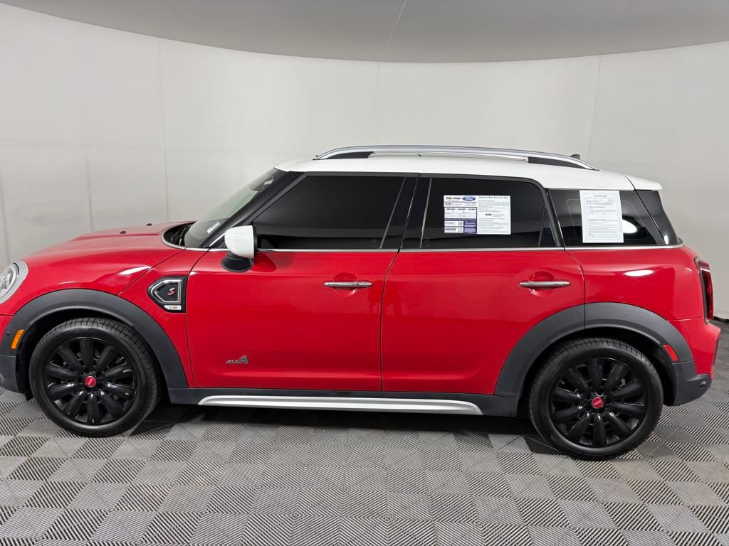 2021 Mini Cooper S ALL4 photo 4