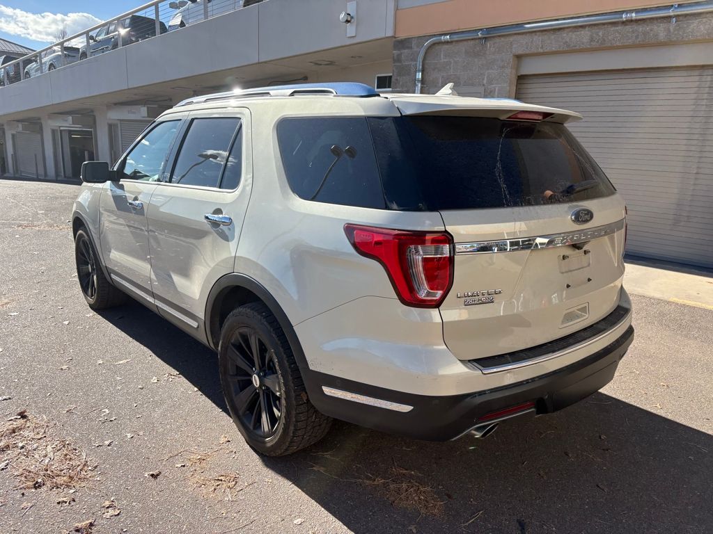 2018 Ford Explorer Limited photo 4