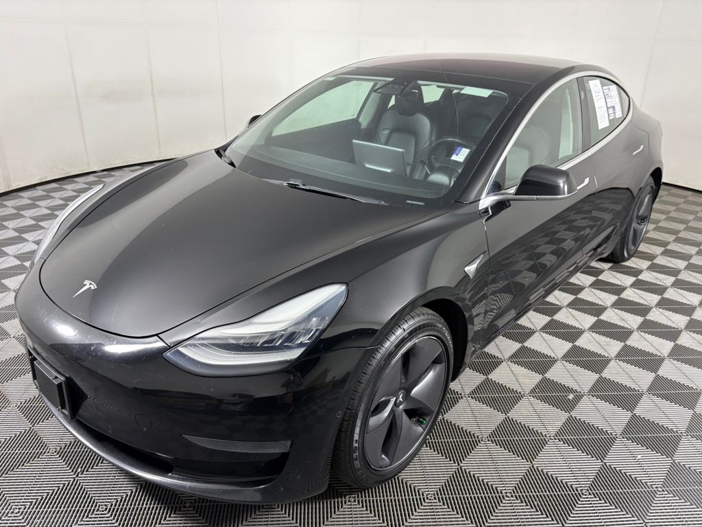 2019 Tesla Model 3 Long Range photo 3