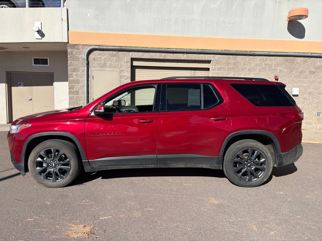2021 Chevrolet Traverse RS photo 3