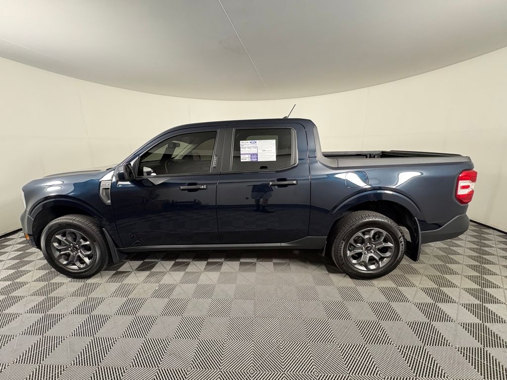 2023 Ford Maverick XLT photo 3