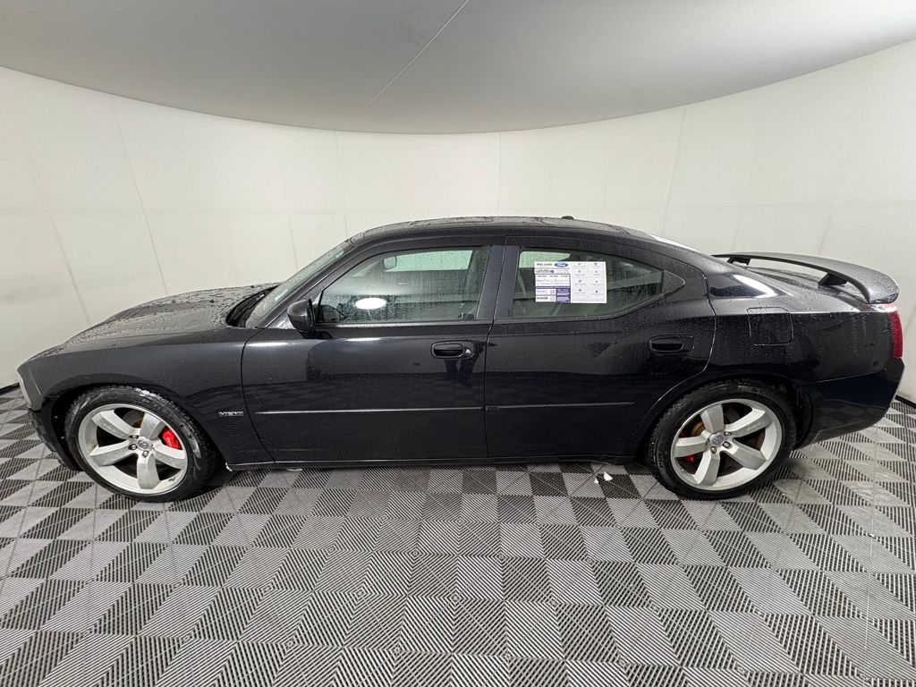 2006 Dodge Charger SRT8 photo 2