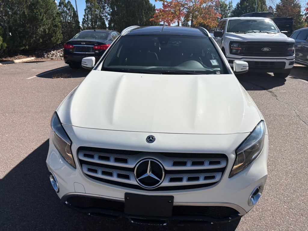 2018 Mercedes Benz GLA 250 4MATIC photo 2