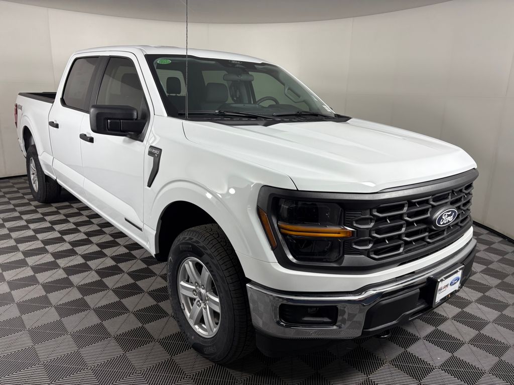 2025 Ford F-150 XL's photo