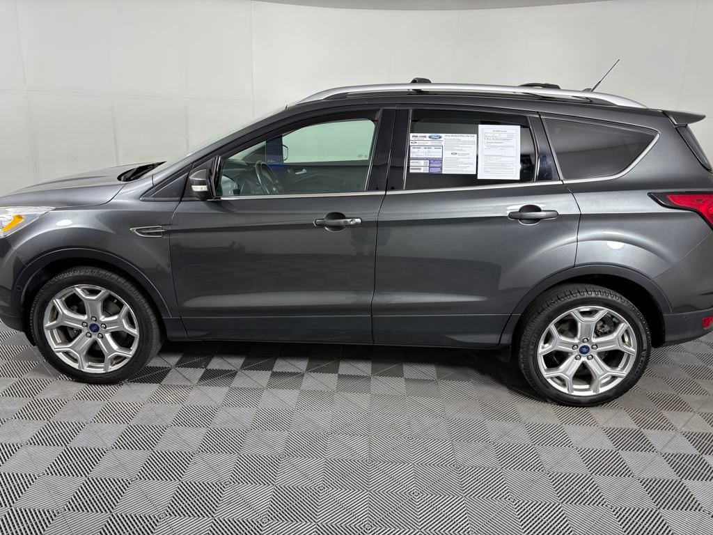 2019 Ford Escape Titanium photo 4