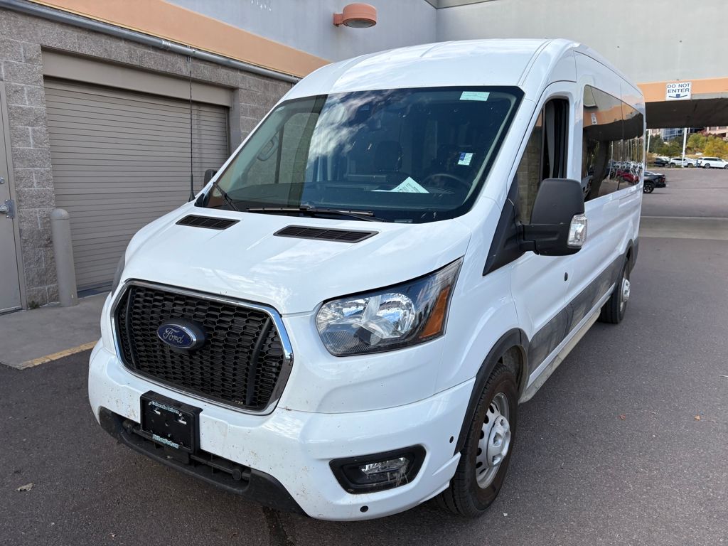 2025 Ford Transit XLT photo 3