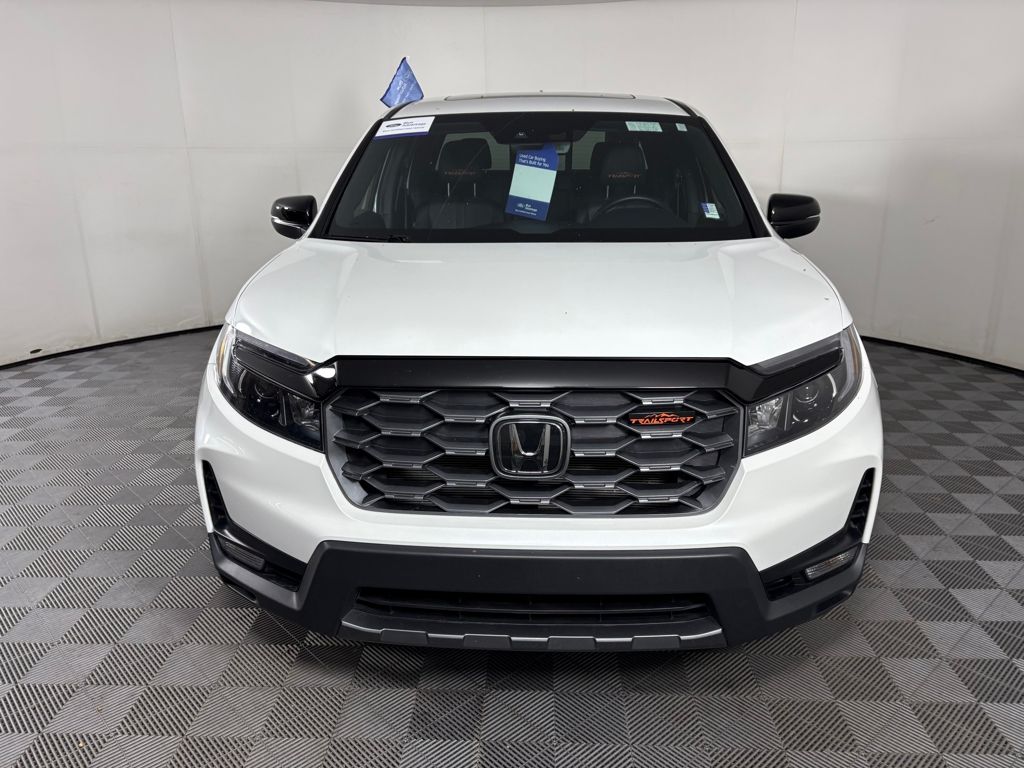 2025 Honda Ridgeline TrailSport photo 2