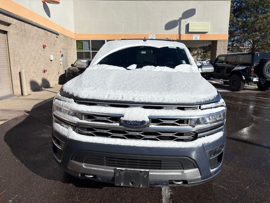 2023 Ford Expedition Platinum photo 2