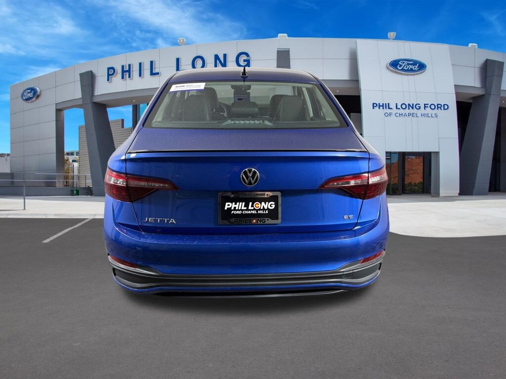 Certified 2023 Volkswagen Jetta 1.5T SE Sedan