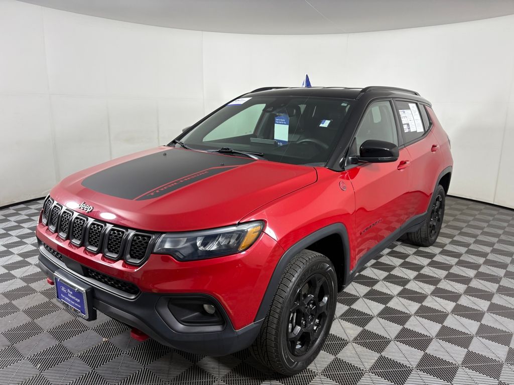2023 Jeep Compass Trailhawk photo 4