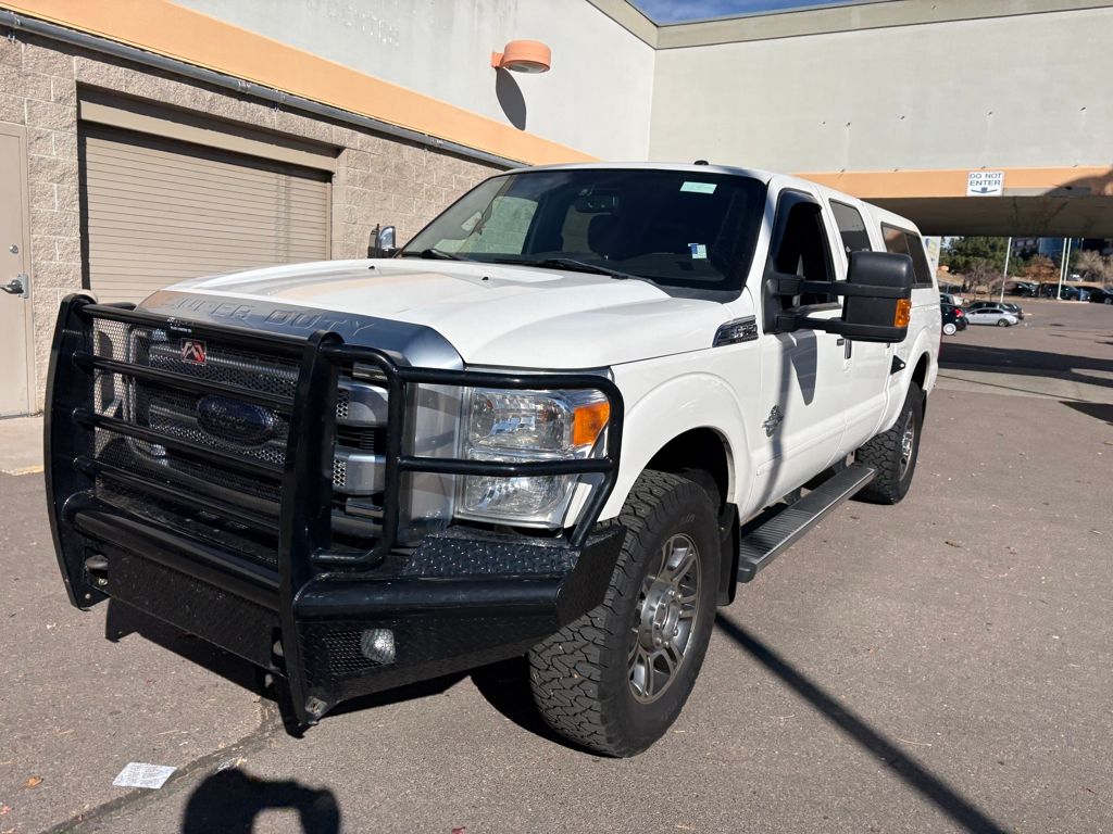 2013 Ford F-250 Lariat photo 3