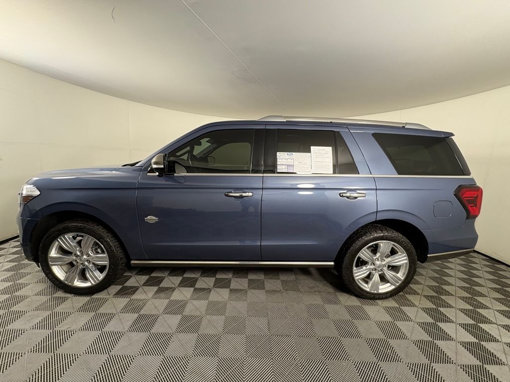 2022 Ford Expedition King Ranch photo 3