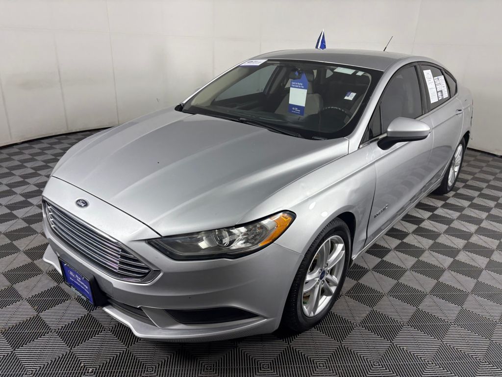 2018 Ford Fusion Hybrid S photo 2