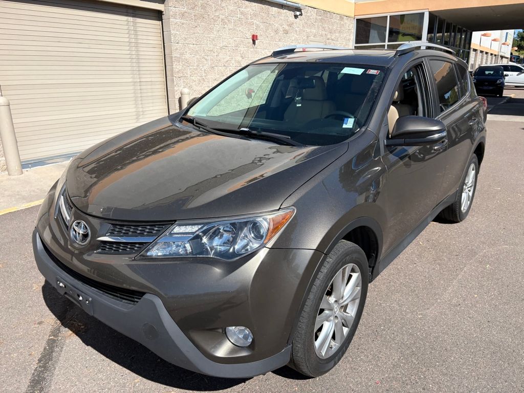 2014 Toyota RAV4 Limited photo 3