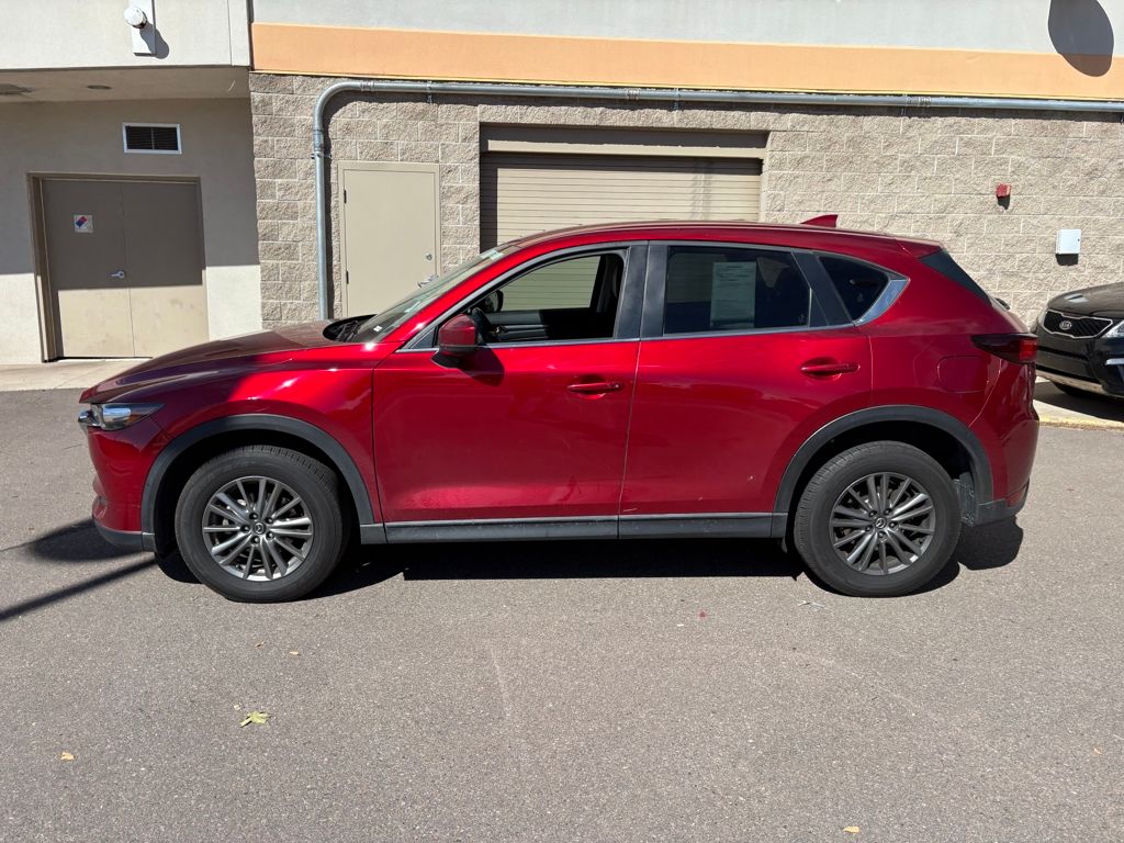 2017 Mazda CX-5 Touring photo 4