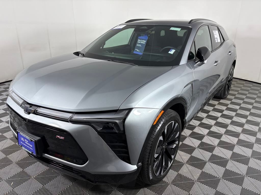 2024 Chevrolet Blazer EV RS photo 3