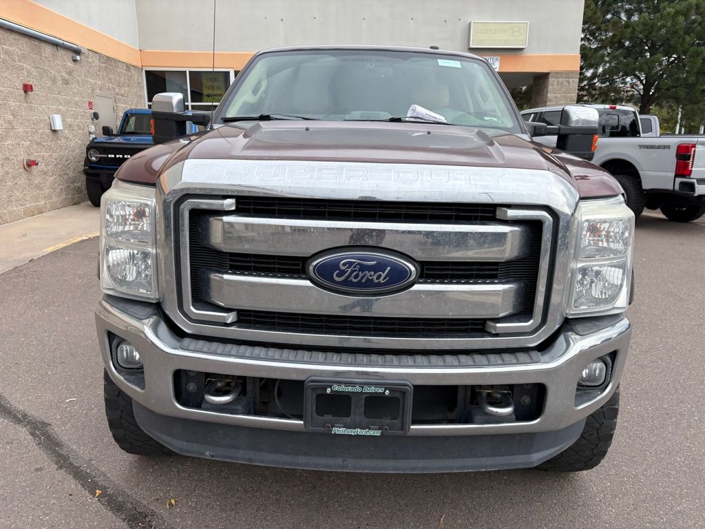 2016 Ford F-350 Lariat photo 2