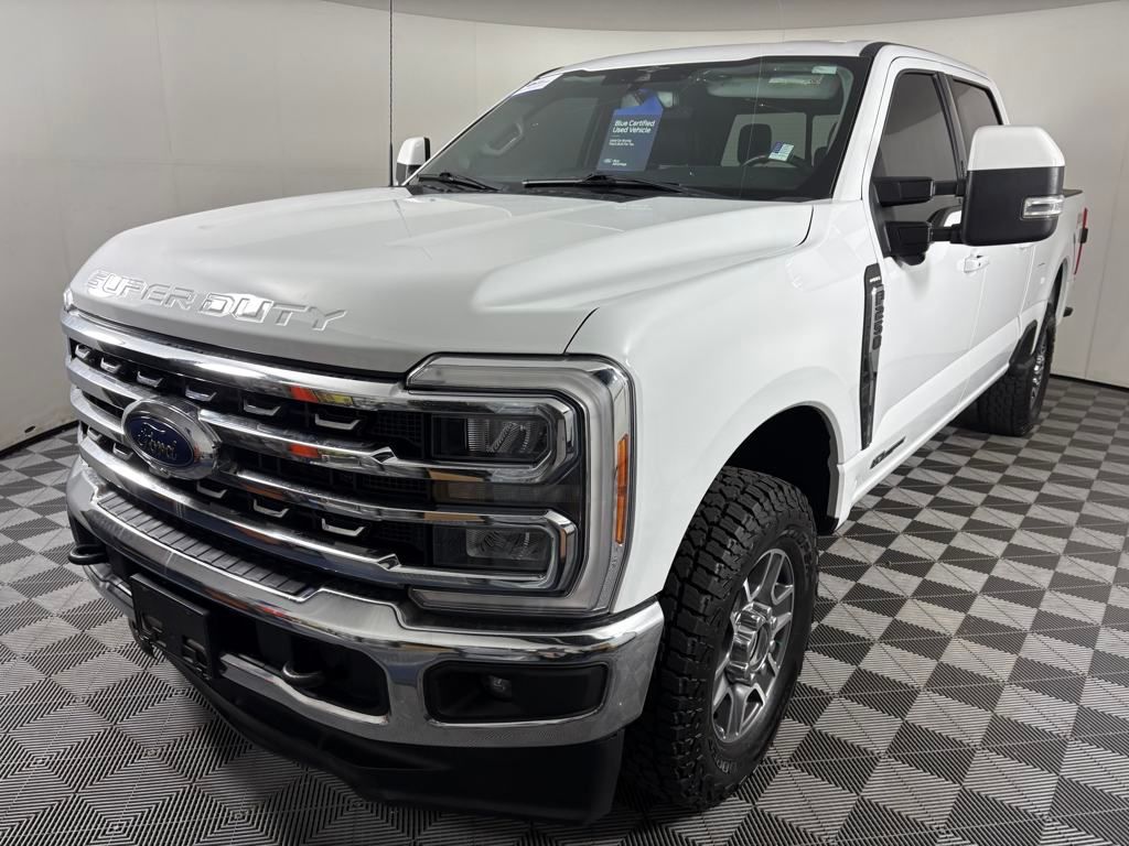 2023 Ford F-250 Lariat photo 3