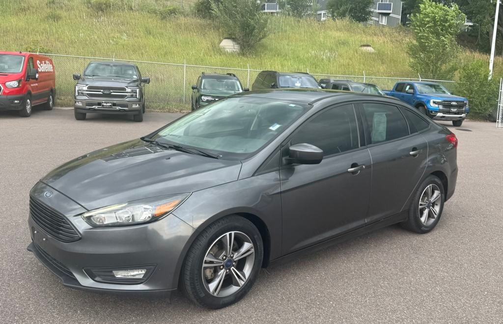 2018 Ford Focus SE photo 3