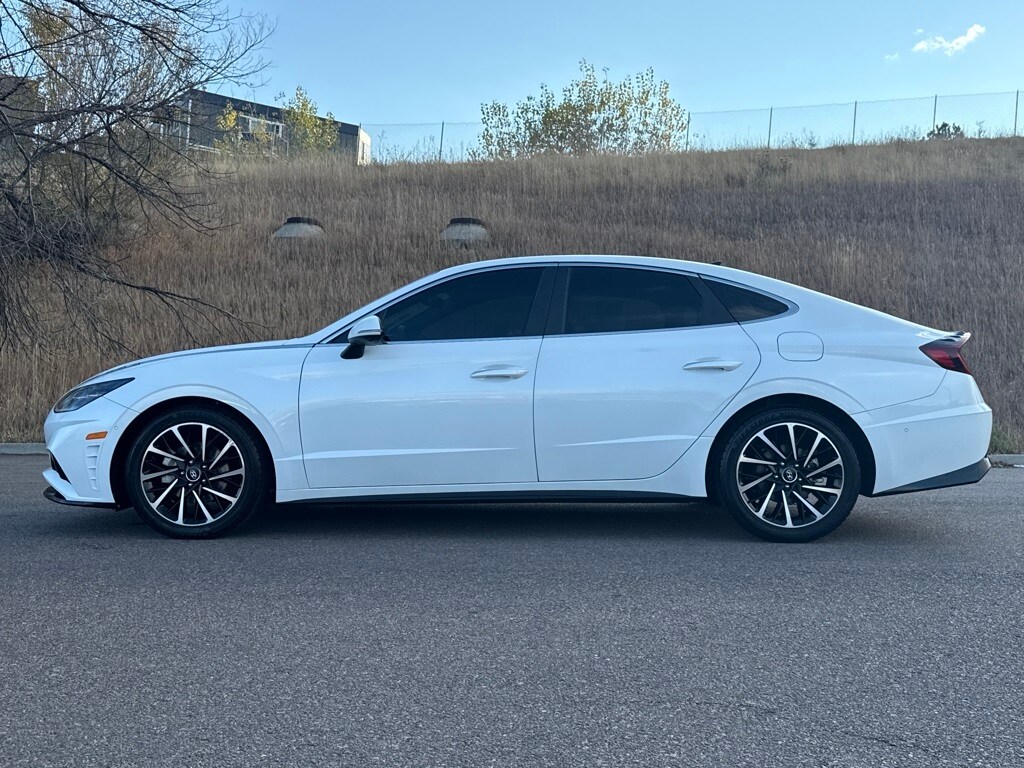 2021 Hyundai Sonata Limited photo 4