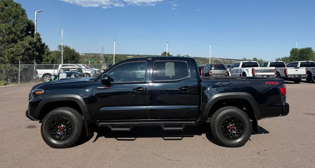 2019 Toyota Tacoma TRD Pro photo 4