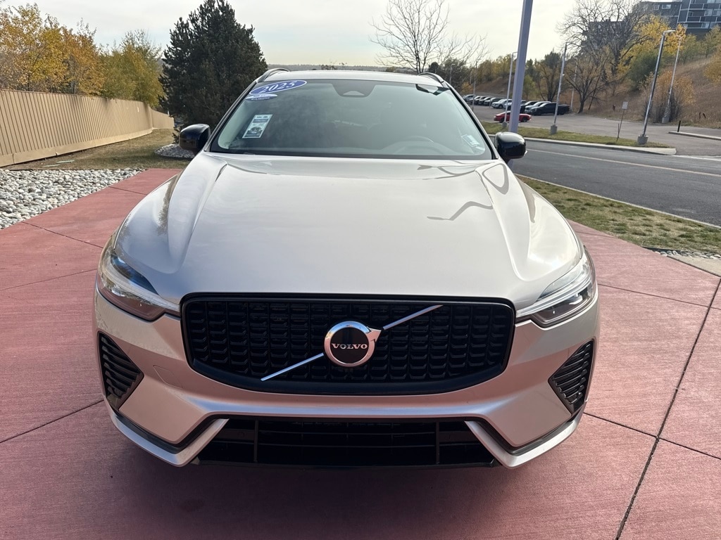 Certified 2025 Volvo XC60 B5 Core SUV
