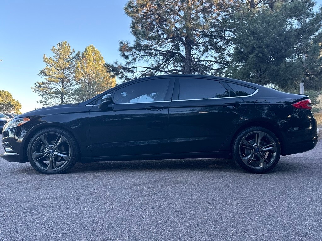 Used 2017 Ford Fusion SE Sedan