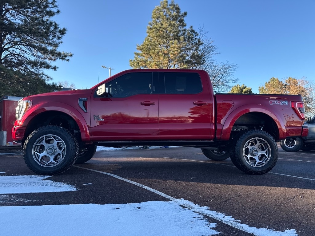 Used 2021 Ford F-150 XLT Truck