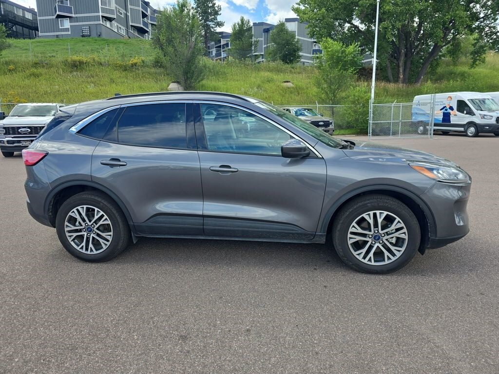 2021 Ford Escape SEL photo 2