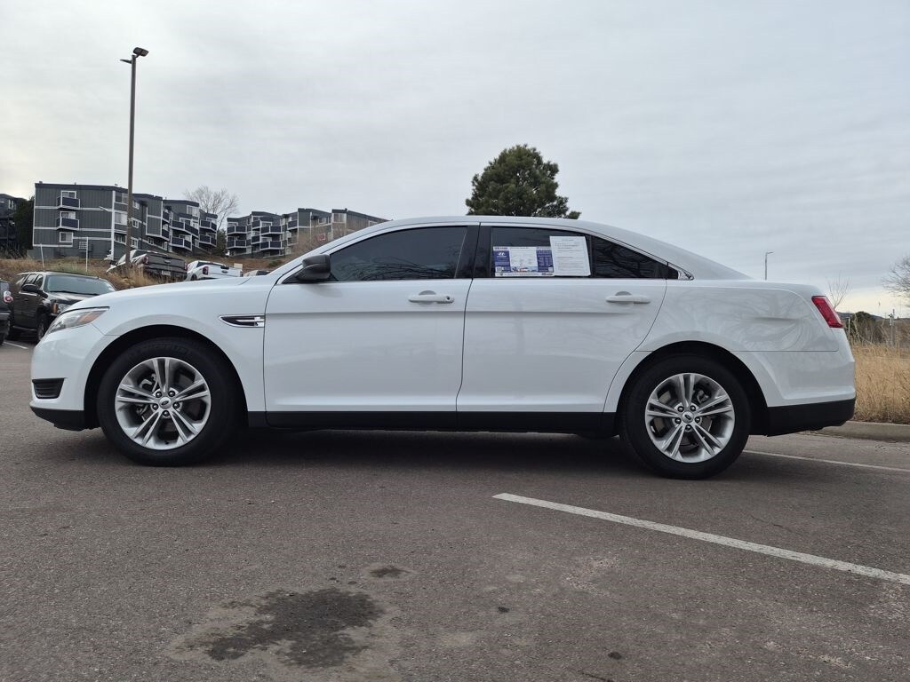 Used 2019 Ford Taurus SE Sedan