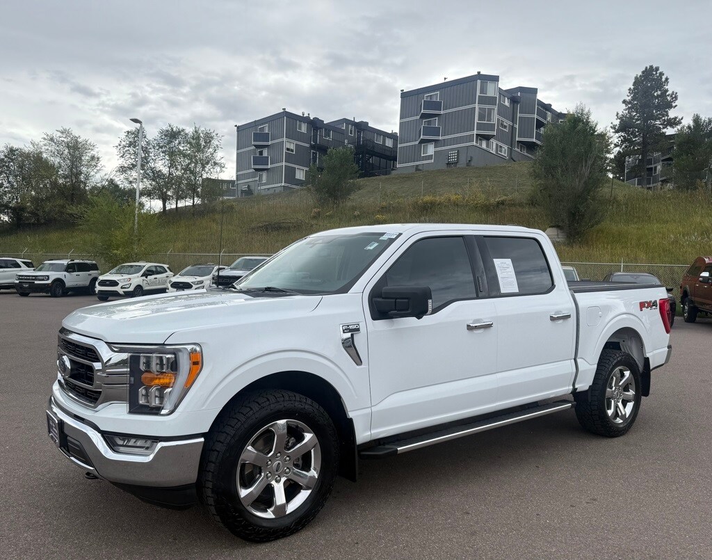 2022 Ford F-150 XLT photo 3