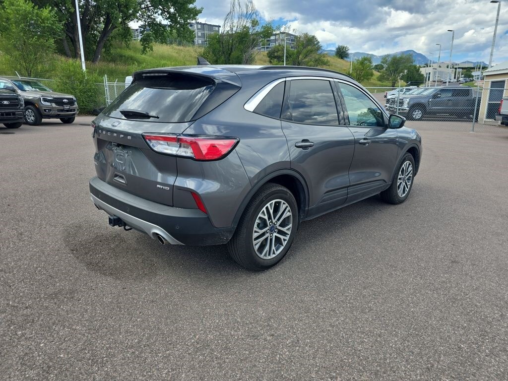 2021 Ford Escape SEL photo 4