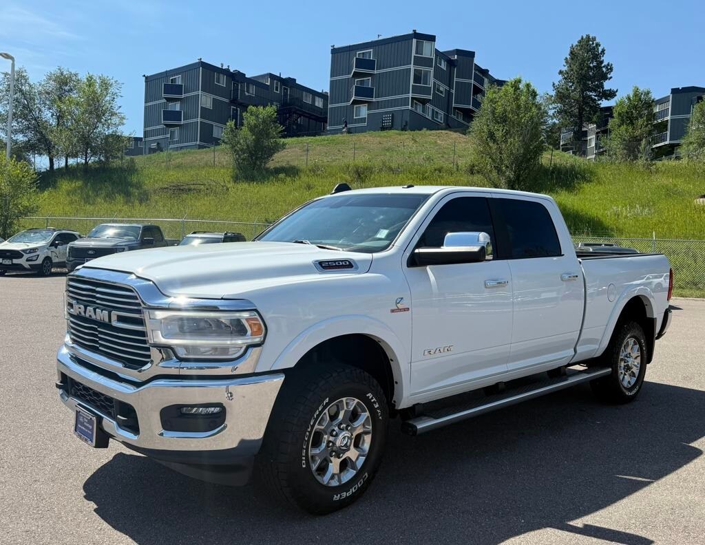 2022 Ram 2500 Laramie photo 3