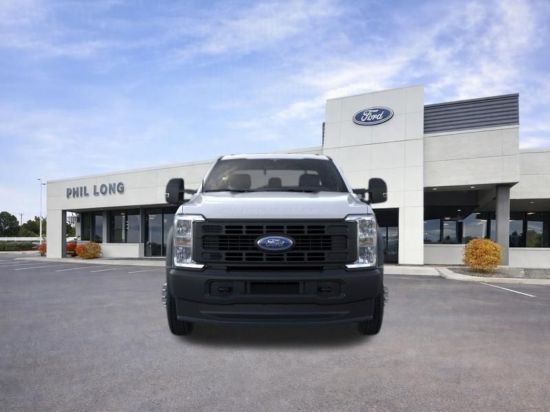 2026 Ford F-550 Super Duty Chassis Cab XL - Photo 6