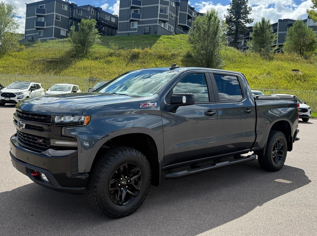 2019 Chevrolet Silverado 1500 LT Trail Boss photo 2