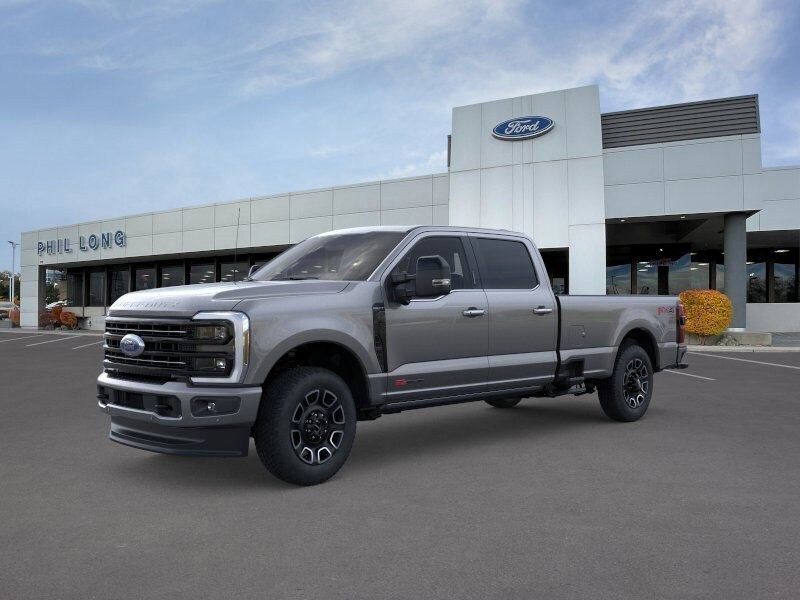 2026 Ford F-350 Super Duty Platinum's photo