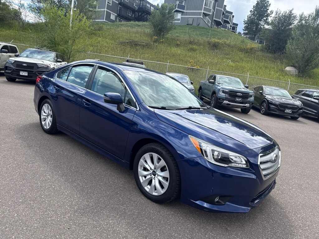 2017 Subaru Legacy 2.5i photo 3