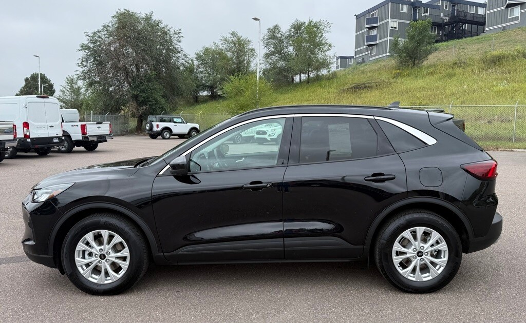 2023 Ford Escape Active photo 3