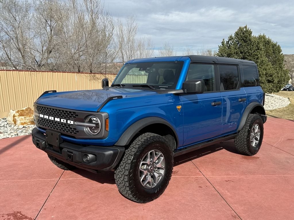 2025 Ford Bronco Badlands photo 3