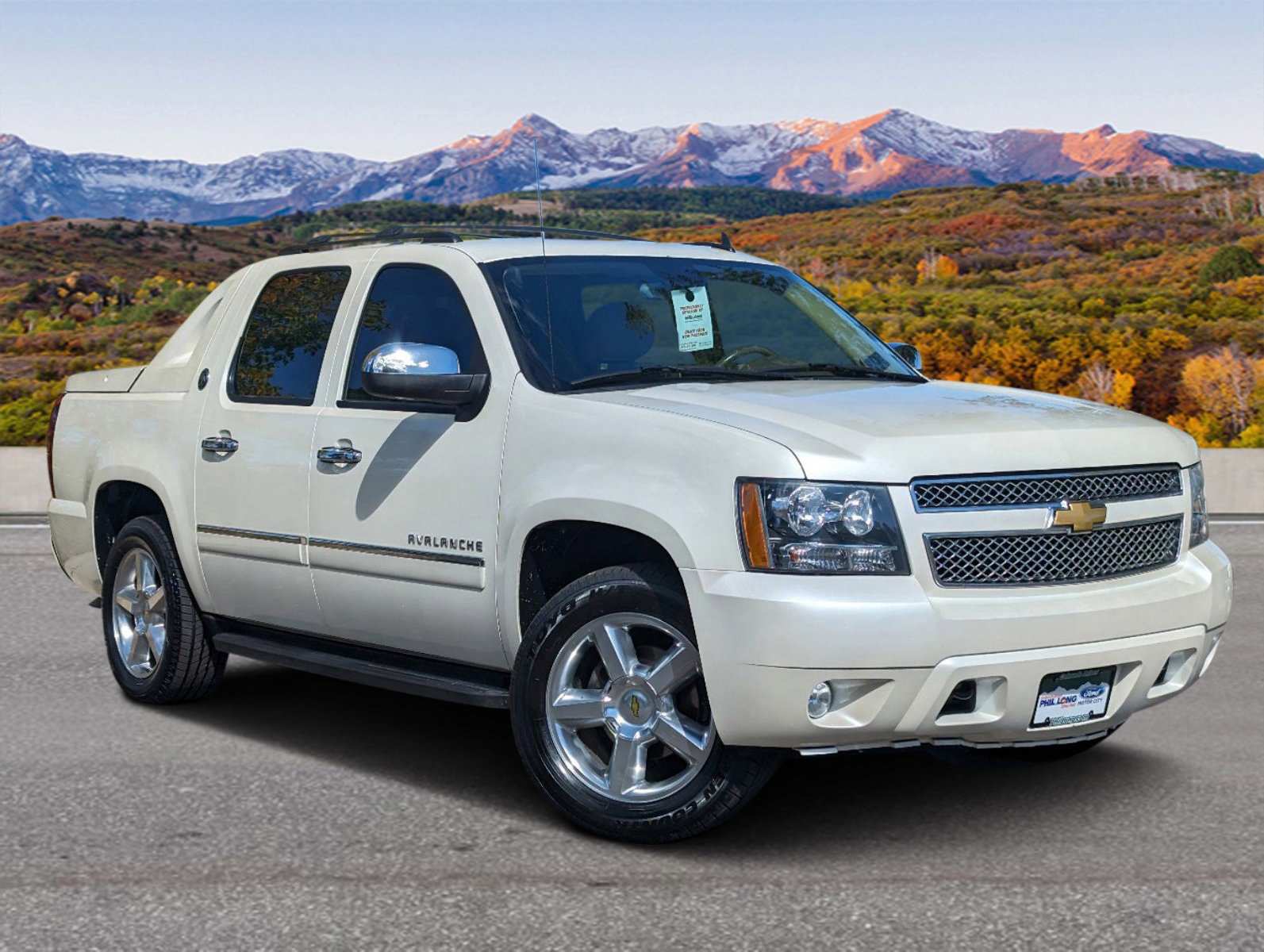Used 2013 Chevrolet Avalanche Trucks for Sale Near Me