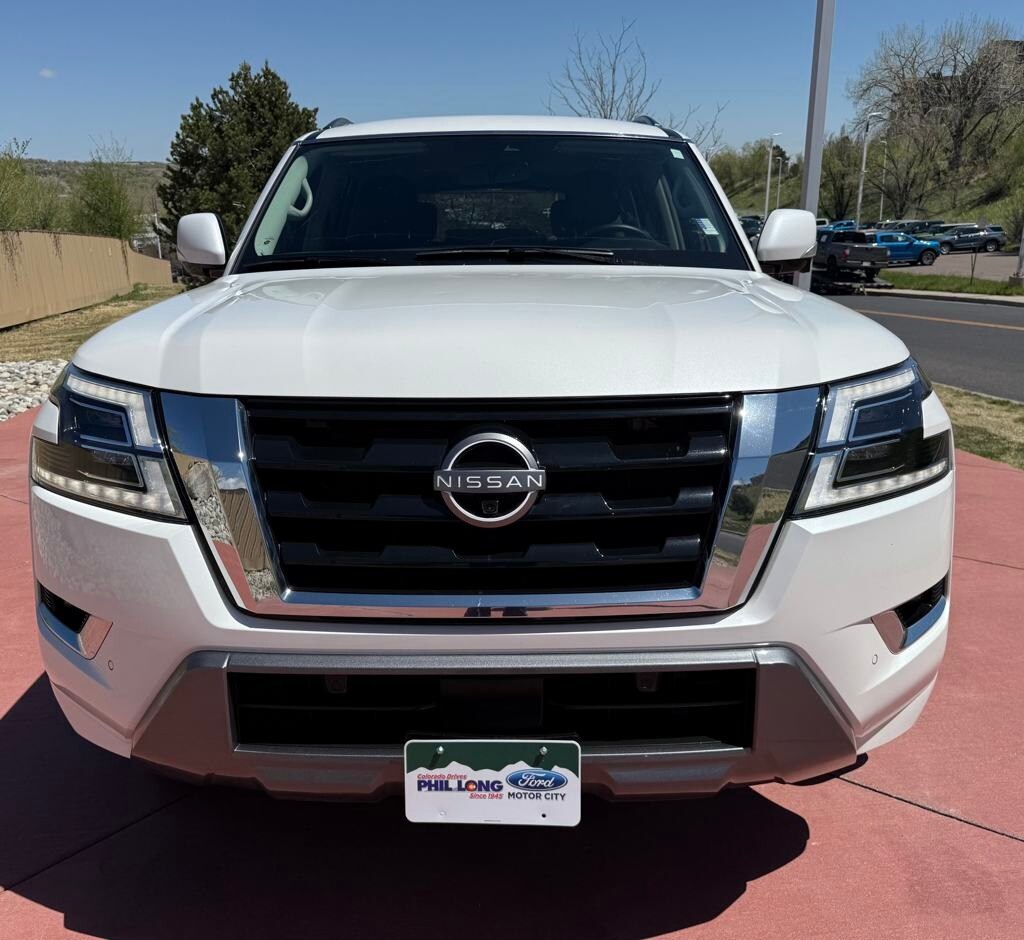 2023 Nissan Armada SL photo 2