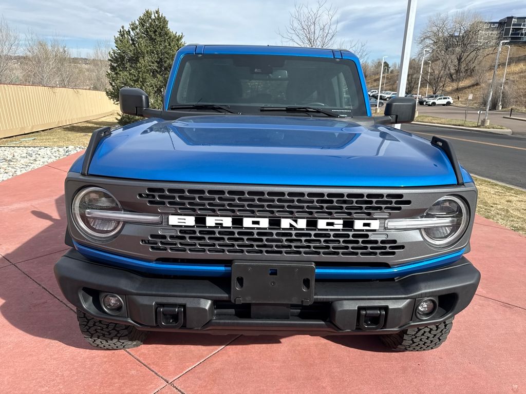 2025 Ford Bronco Badlands photo 2