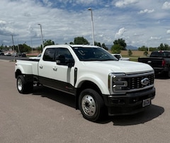 2025 Ford F-450SD King Ranch Truck
