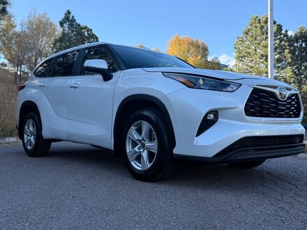 2023 Toyota Highlander LE SUV