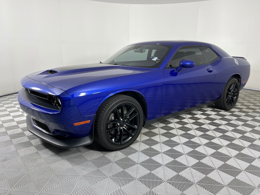 2021 Dodge Challenger GT photo 3