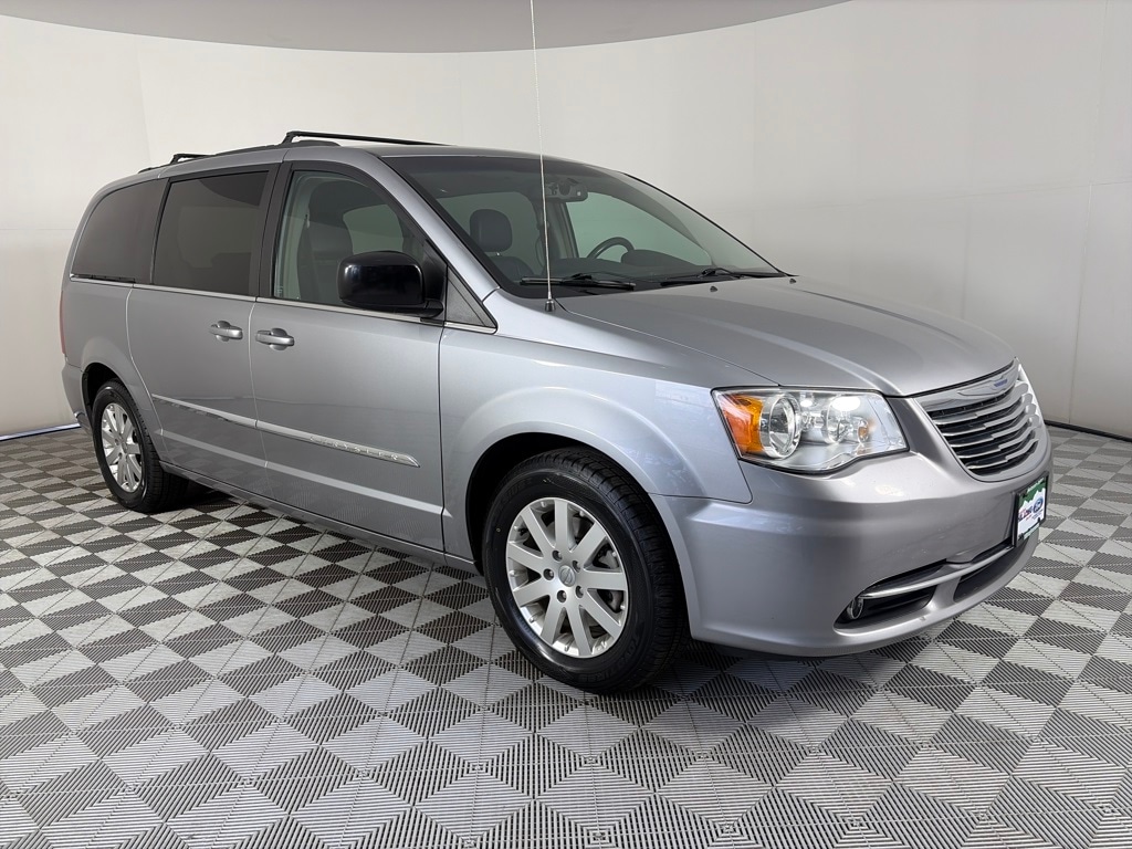 Used 2015 Chrysler Town & Country Touring Van