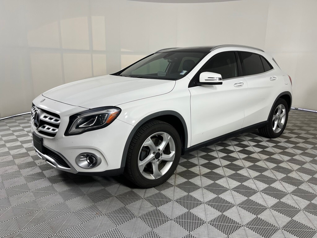 2018 Mercedes Benz GLA 250 photo 3
