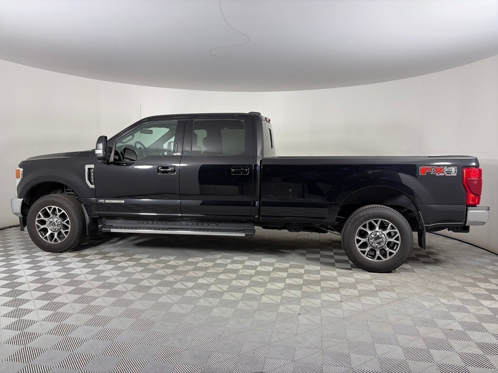 2020 Ford F-350 Lariat photo 3