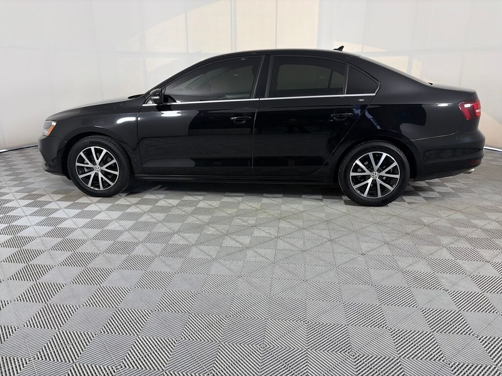 Used 2018 Volkswagen Jetta 1.4T SE Sedan