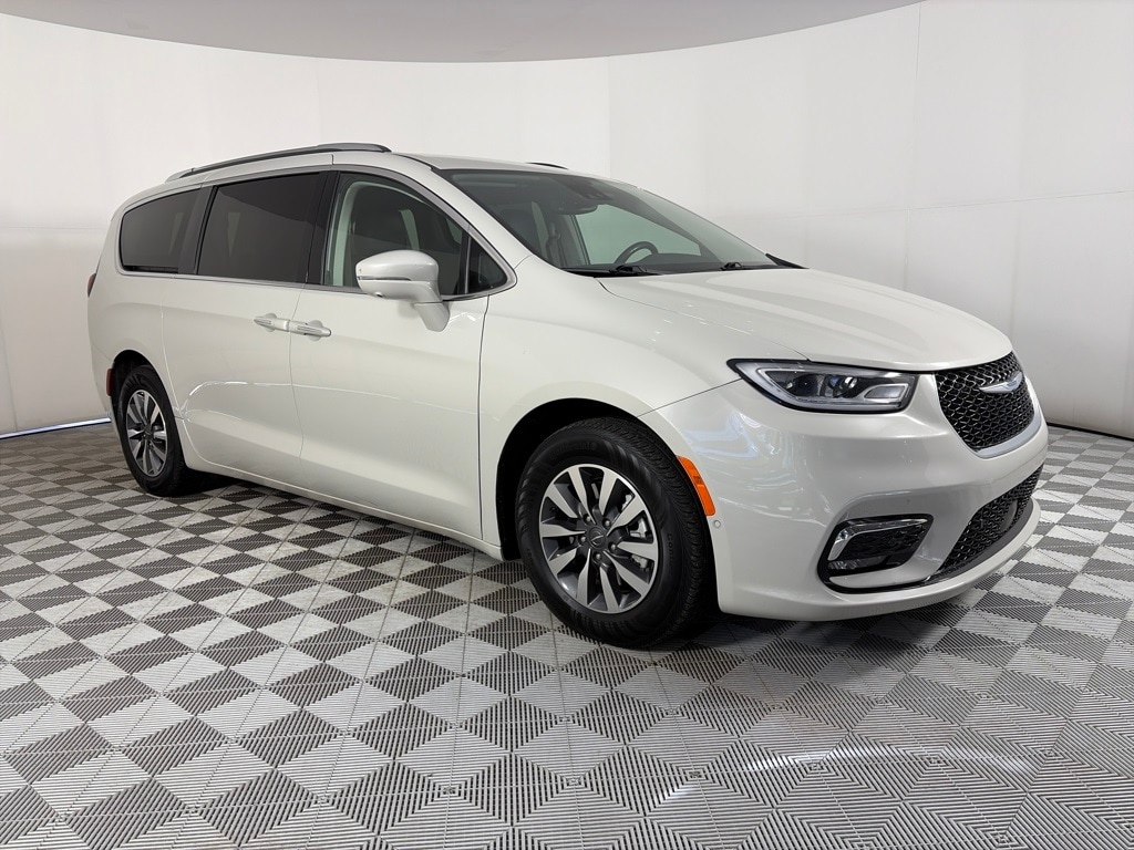 Used 2021 Chrysler Pacifica Hybrid Touring L Van Passenger Van